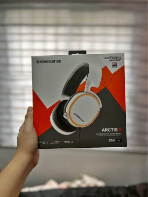 Steelseries Arctis 5