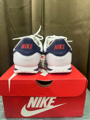 Nike Cortez