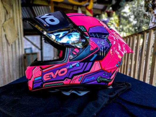 Evo helmet