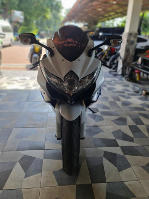 2009 gsxr 600