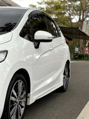 2015 Honda jazz