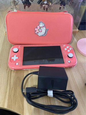 Nintendo Switch Lite Coral Pink