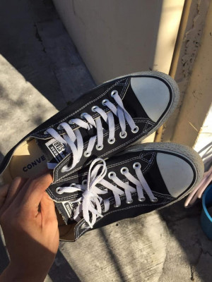 Converse All star & vintage elmo trucker hat