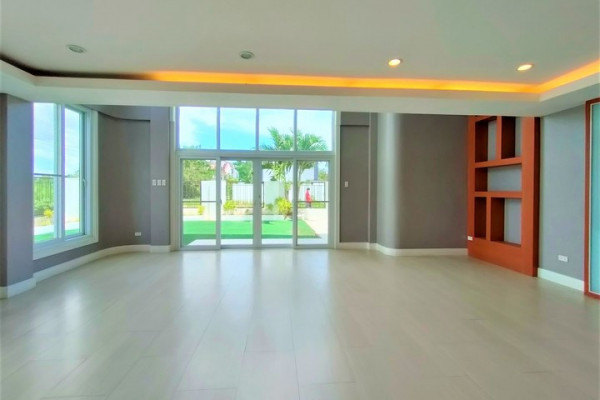 For sale House in Corona Del Mar Pooc, Talisay City