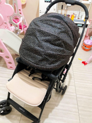 Selling our Apruva Keiryo Lightweight Reversible Stroller
