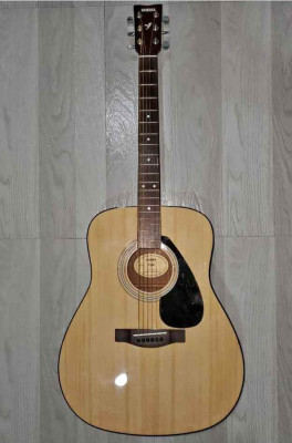 Acoustic Guitar Yamaha Original