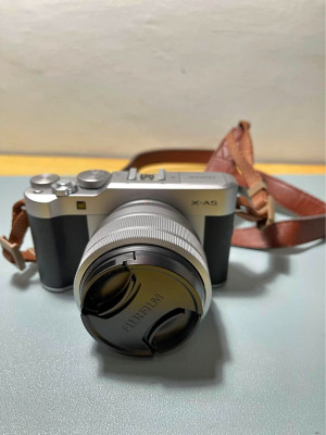 FUJIFILM XA5
