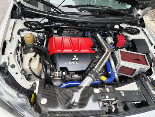 2008 Mitsubishi evo 10