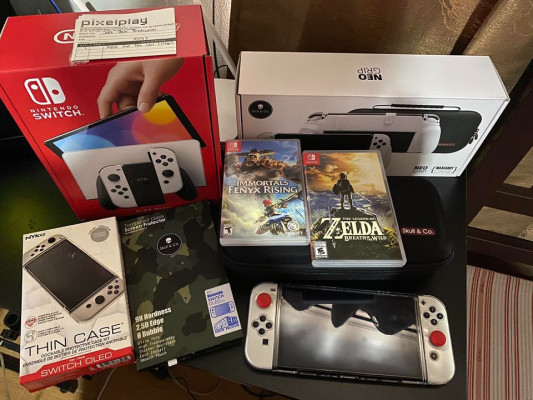FOR SALE!! 2-month-old NINTENDO SWITCH OLED