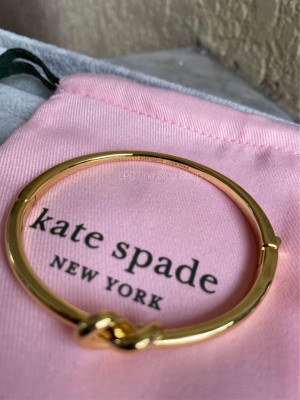 Kate Spade - Gold Knot Bangle