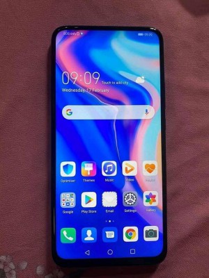 Huawie y9