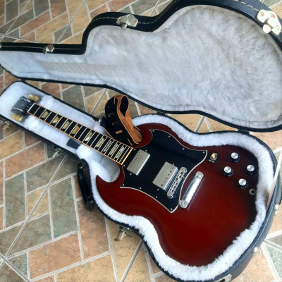 Gibson SG Standard 2012 w/ FREE Original Hard Case