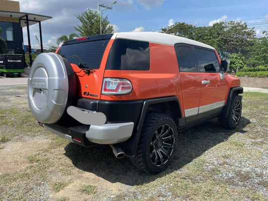 2014 TOYOTA FJ CRUISER