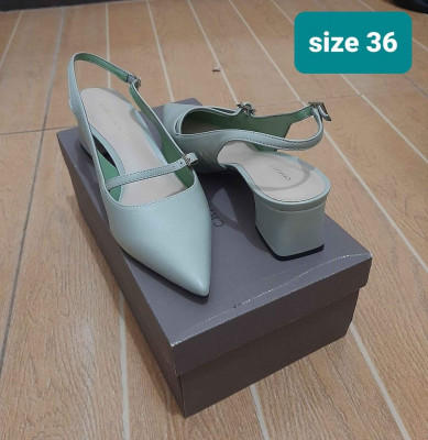 Charles & keith sandals