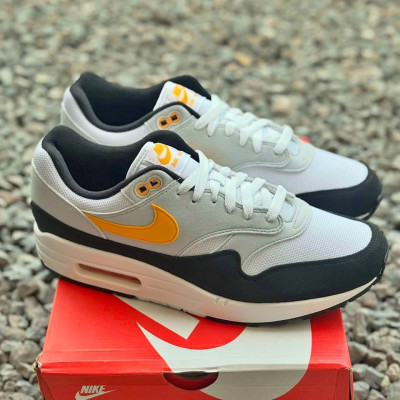 Men’s Airmax 1 University Gold Oregon