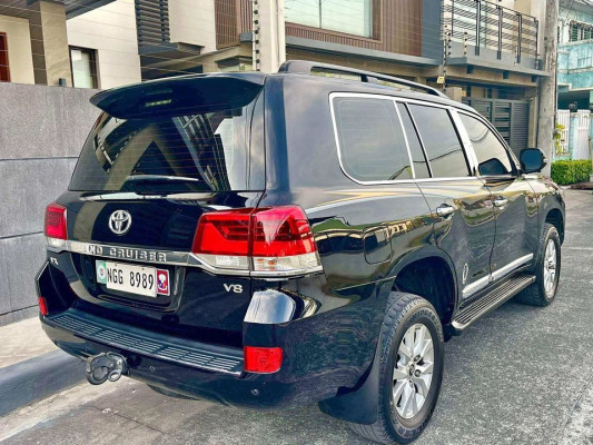 2020 Toyota land cruiser