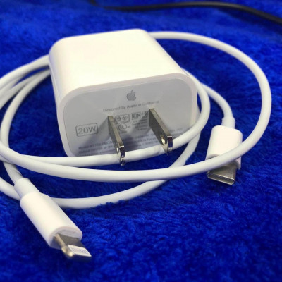 Slightly Used Original 20watts iPhone Charger