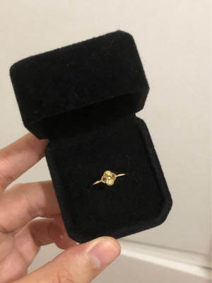 VCA INSPIRED GOLD RING AND PENDANT