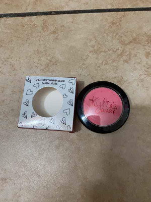 Kylie Cosmetics Sheertone Shimmer Blush 01