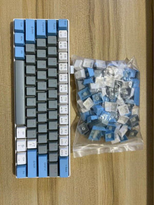 Royal Kludge RK61 Keyboard