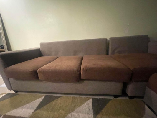 4-seater L shape sofa (movable)