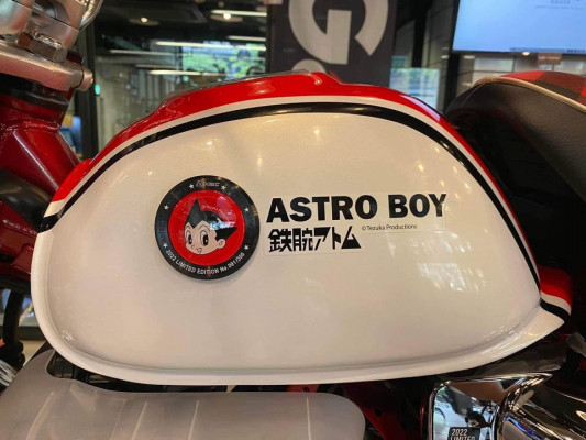 Honda Monkey Astro Boy Edition