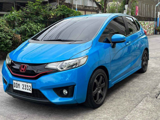 2016 Honda jazz