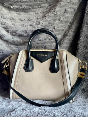 GIVENCHY ANTIGONA TRICOLOR