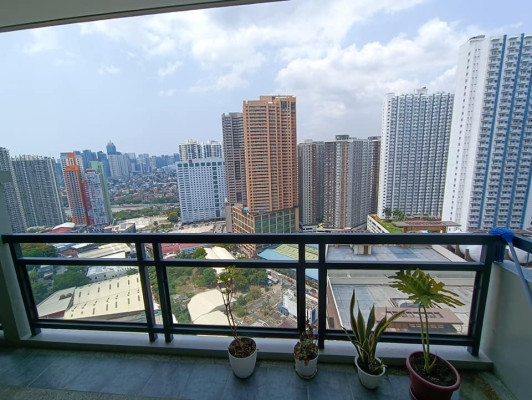 Flair Towers 2BR with Parking for SALE