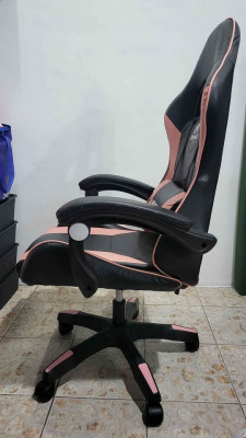 Like Regal Gaming Chair