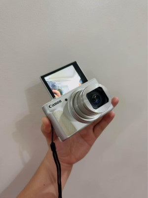 Canon Powershot SX730 hs (Silver)