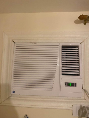 GE AIRCON WITH REMOTE