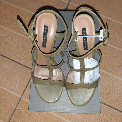 Original charles & keith sandals