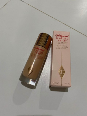 Charlotte Tilbury Hollywood Flawless Filter - Fair 3