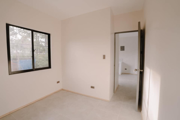 Bungalow House In Sto. Domingo