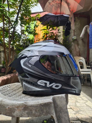 Evo cyclone gt pro HELMET ONLY xl to large