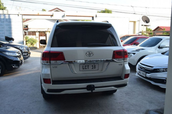 2017 Toyota landcruiser