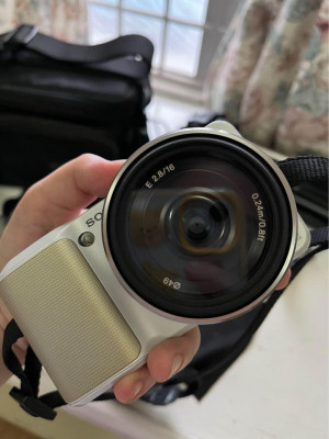 SONY (Alpha) NEX-3