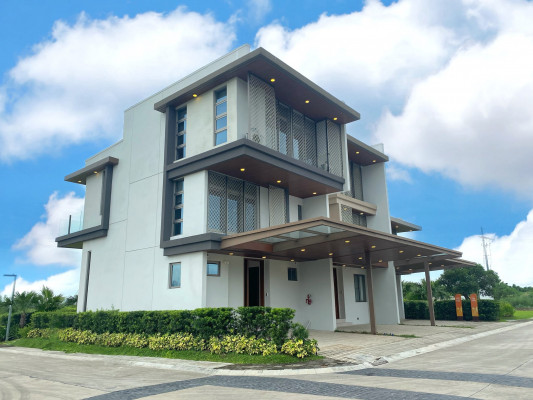 Modern Greenhome Perfect for Families in Biñan, Laguna