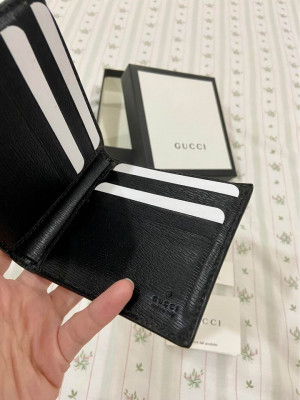 Gucci Kingsnake Print Bi-Fold Wallet