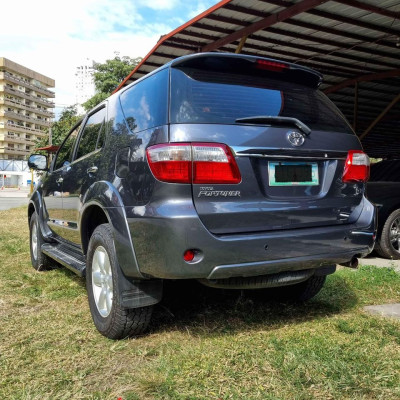 2009 Toyota Fortuner G GAS A/T