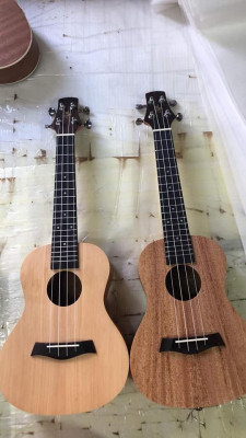 Clifton solid top ukulele