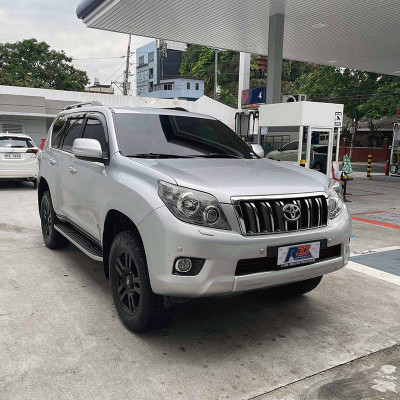 2012 Toyota landcruiser prado