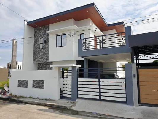 GOLDEN MEADOWS BRAND NEW HOUSE
