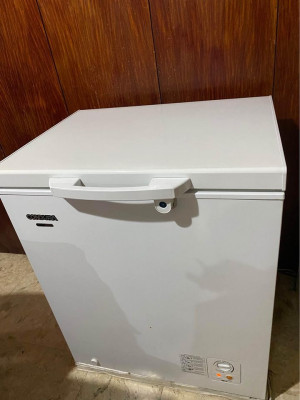 Condura Chest Type Freezer 5cubic ft. Inverter