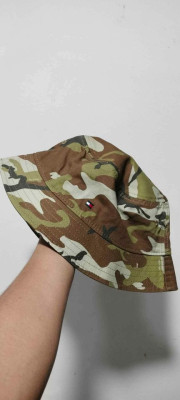 Tommy Hilfiger bucket hat