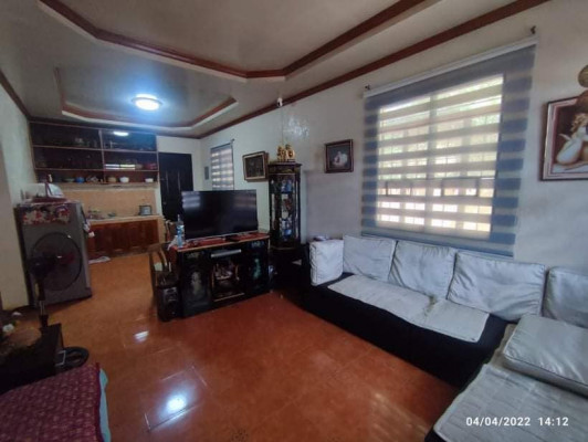 House anLot area:120 sqm Floor Area: 6x8 mtr 2 bedrooms,1 toilet and bath 1d Lot