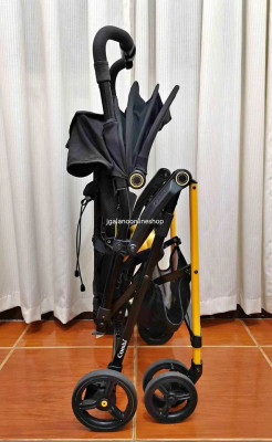 Lightweight Stroller Combi F2 Plus