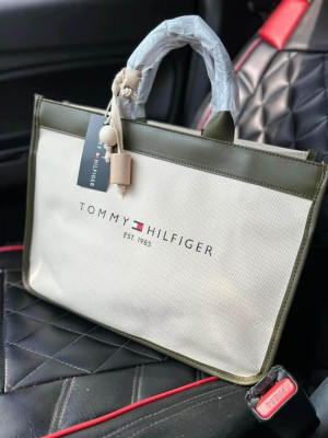 Tommy Hilfiger Tote Bag