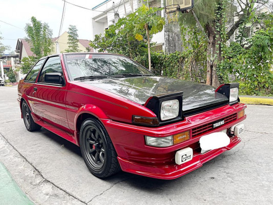 1985 Toyota Corolla Trueno AE86 GTS